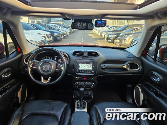 Jeep Renegade 2017 — photo 8