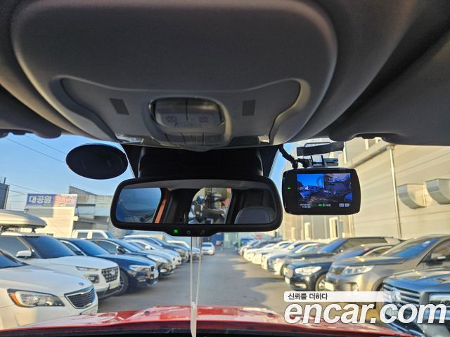Jeep Renegade 2017 — photo 18