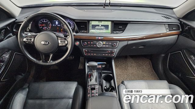 Kia K7 2018 — photo 7
