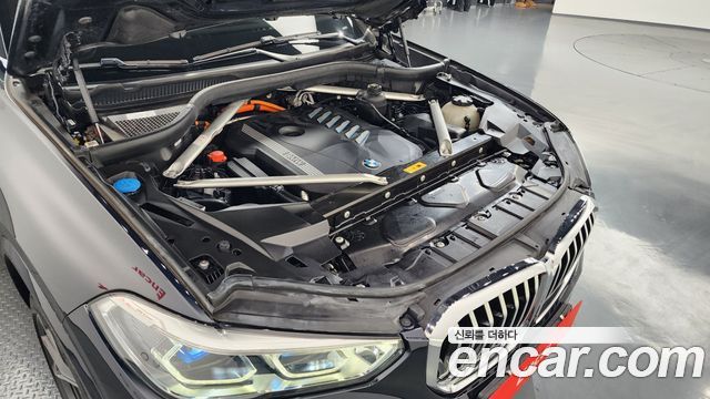 BMW X5 2021 — photo 6
