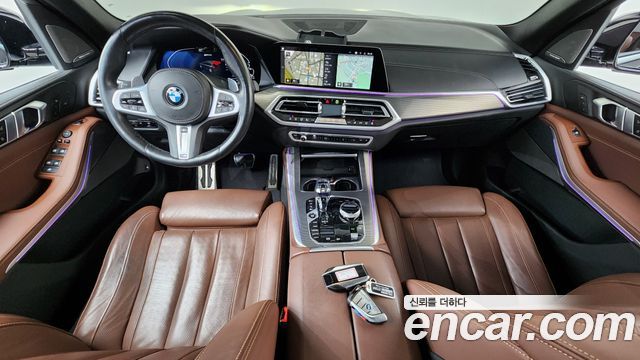 BMW X5 2021 — photo 7