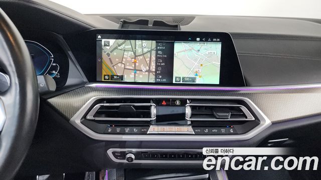 BMW X5 2021 — photo 14