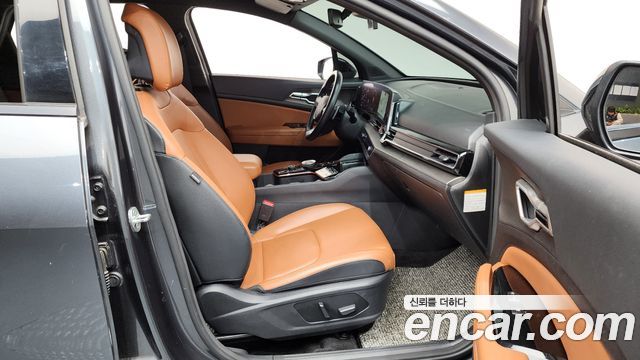 Kia Sportage 2022 — photo 11