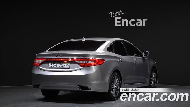 Hyundai Grandeur 2013 — photo 2