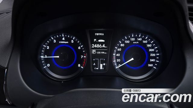Hyundai Grandeur 2013 — photo 8