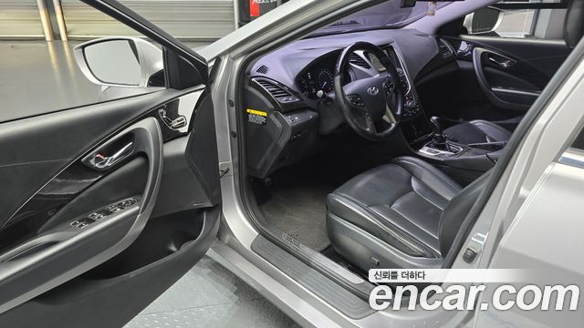 Hyundai Grandeur 2013 — photo 11