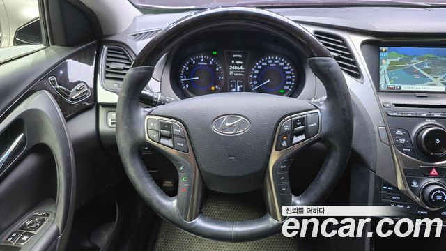 Hyundai Grandeur 2013 — photo 14