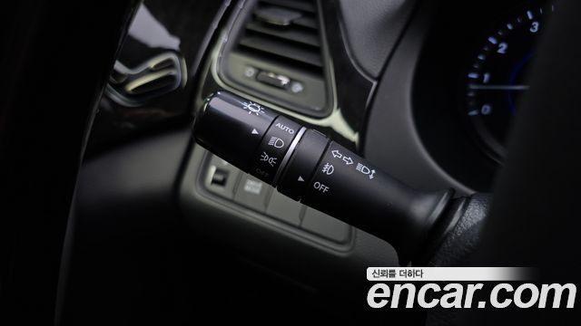 Hyundai Grandeur 2013 — photo 17