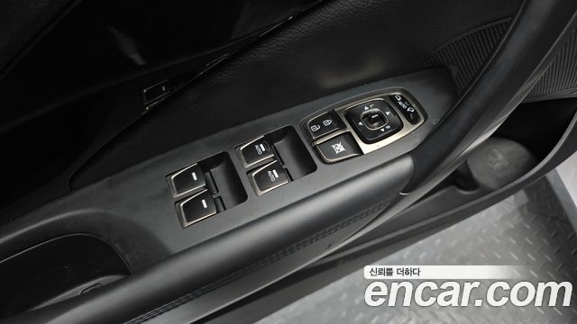 Hyundai Grandeur 2013 — photo 18
