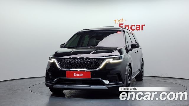 Kia Canival 2021 — photo 3