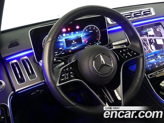 Mercedes-Benz S-Class 2022 — photo 14