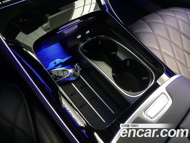 Mercedes-Benz S-Class 2022 — photo 17