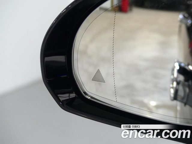 Mercedes-Benz S-Class 2022 — photo 18