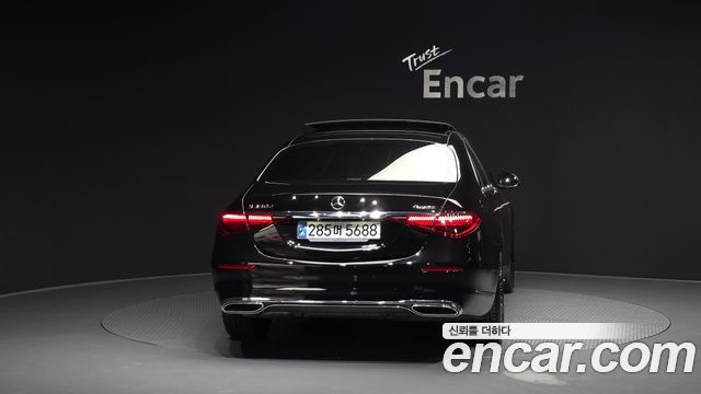 Mercedes-Benz S-Class 2025 — photo 4