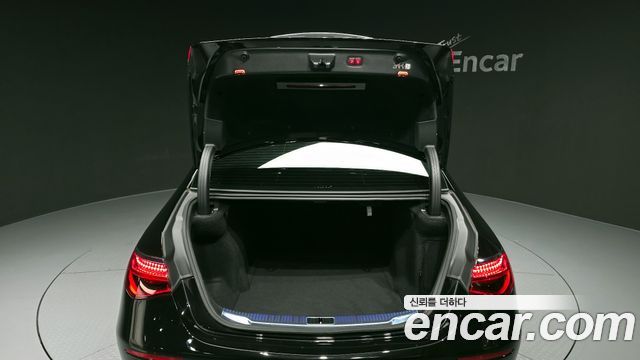 Mercedes-Benz S-Class 2025 — photo 20