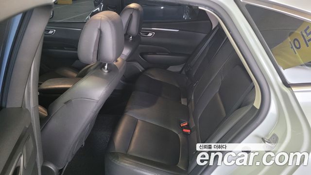 Renault Korea SM6 2020 — photo 11