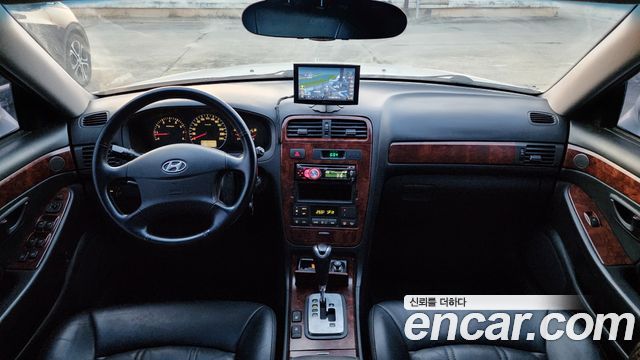Hyundai Grandeur 2004 — photo 10