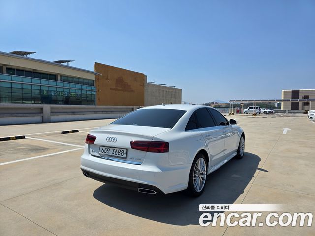 Audi A6 2018 — photo 2