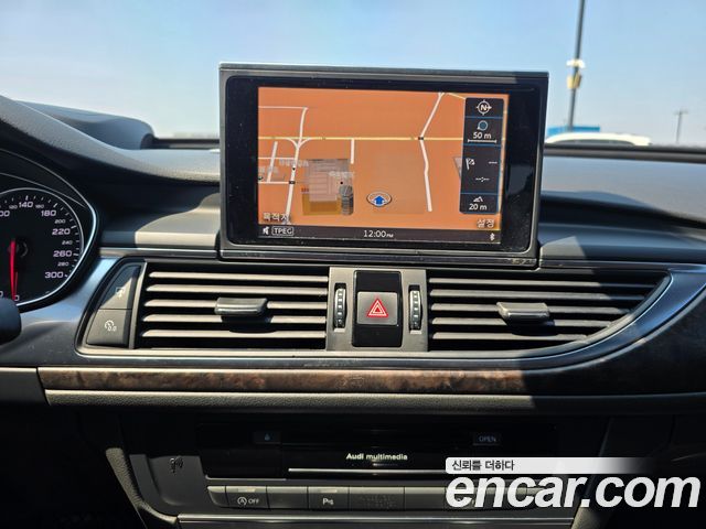 Audi A6 2018 — photo 15