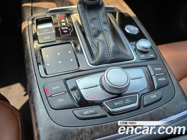 Audi A6 2018 — photo 17