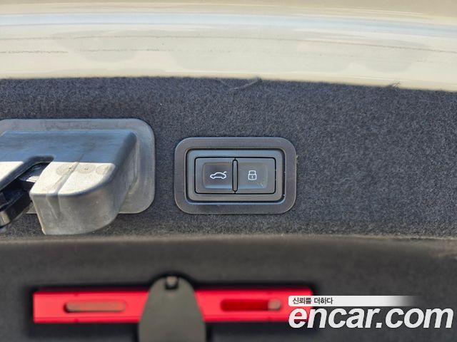 Audi A6 2018 — photo 19