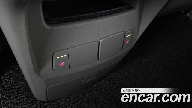 Kia Canival 2018 — photo 19