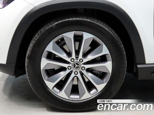 Mercedes-Benz GLE-Class 2022 — photo 5