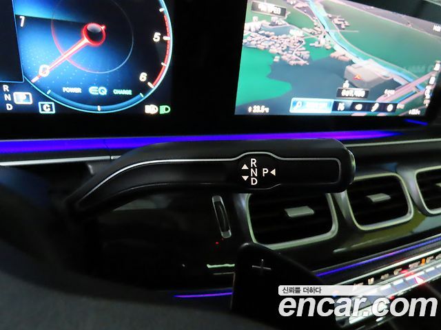 Mercedes-Benz GLE-Class 2022 — photo 9