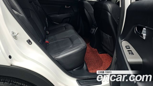 Kia Sportage 2015 — photo 17