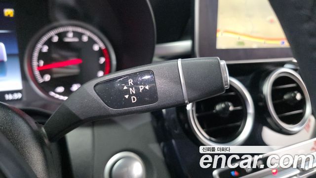 Mercedes-Benz C-Class 2017 — photo 9