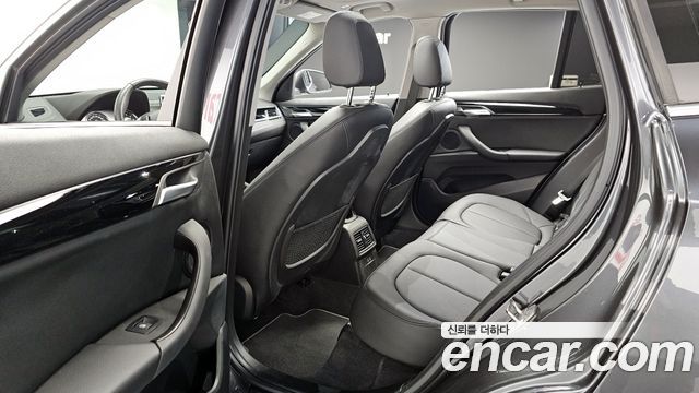 BMW X1 2022 — photo 17