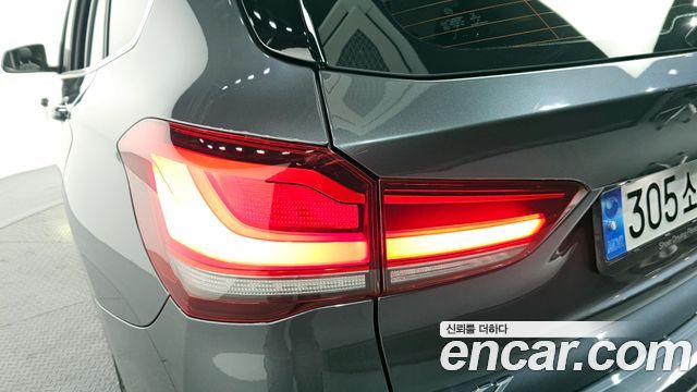 BMW X1 2022 — photo 9