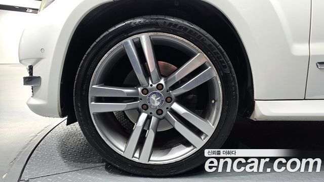 Mercedes-Benz GLK-Class 2013 — photo 5