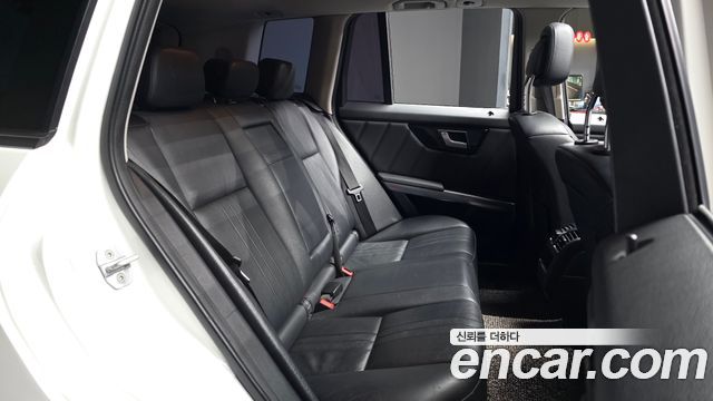 Mercedes-Benz GLK-Class 2013 — photo 12