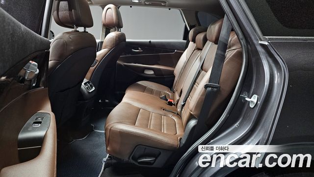 Kia Sorento 2017 — photo 12