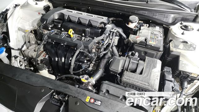 Hyundai AVANTE 2023 — photo 6