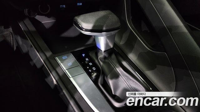 Hyundai AVANTE 2023 — photo 12