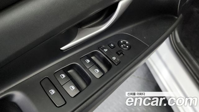 Hyundai AVANTE 2023 — photo 28