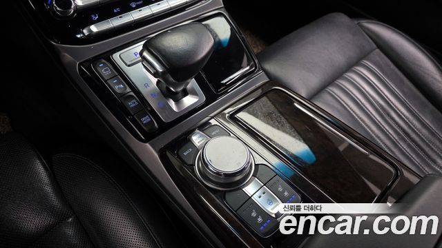 Genesis EQ900 2016 — photo 9