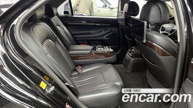 Genesis EQ900 2016 — photo 11