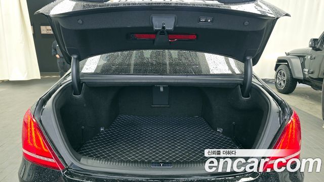 Genesis EQ900 2016 — photo 20