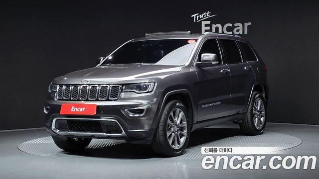 Jeep Cherokee 2018 — photo 1