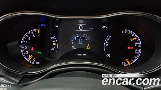 Jeep Cherokee 2018 — photo 8