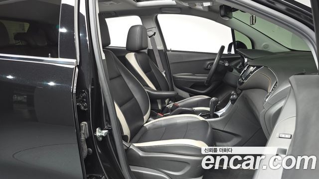 Chevrolet Korea Trax 2018 — photo 17