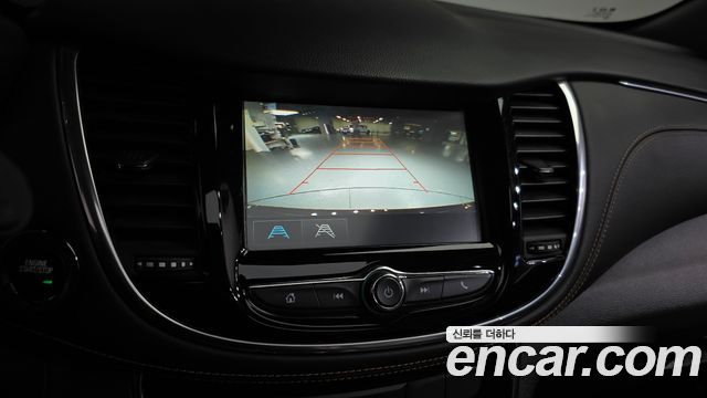 Chevrolet Korea Trax 2018 — photo 21