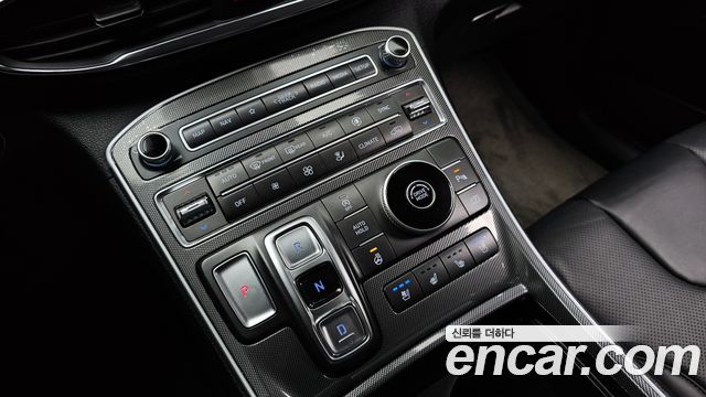 Hyundai Santafe 2021 — photo 9