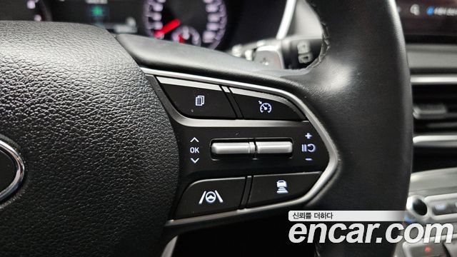 Hyundai Santafe 2021 — photo 17