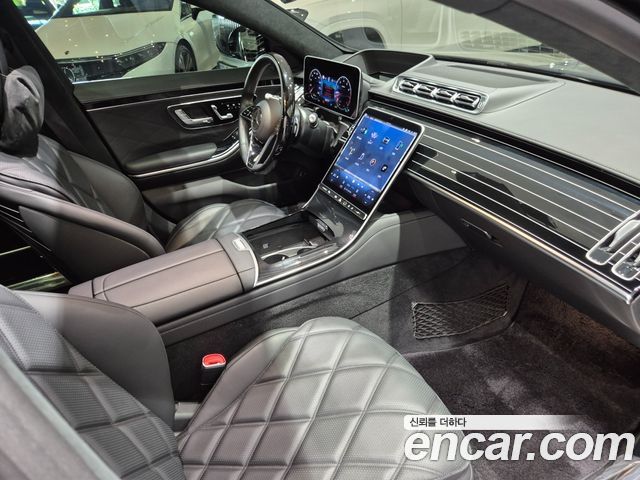 Mercedes-Benz S-Class 2025 — photo 17