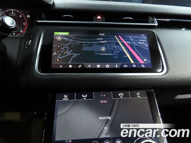 Land Rover Range Rover Velar 2019 — photo 8