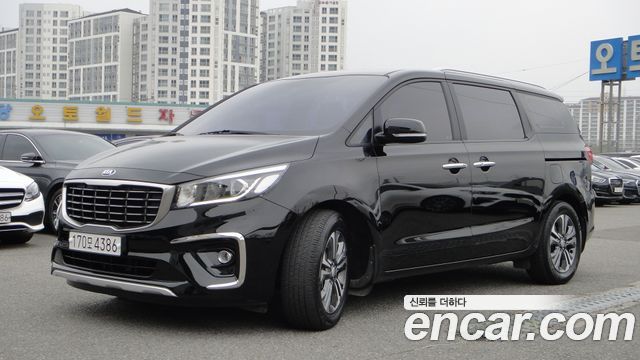 Kia Canival 2020 — photo 2